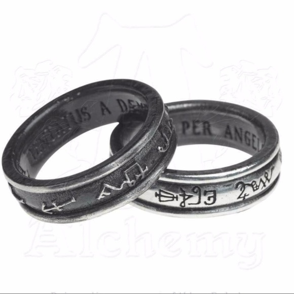Demon Black Angel White 2 Ring Angelic set Alchemy Gothic sz 7 Made in England - Picture 1 of 5